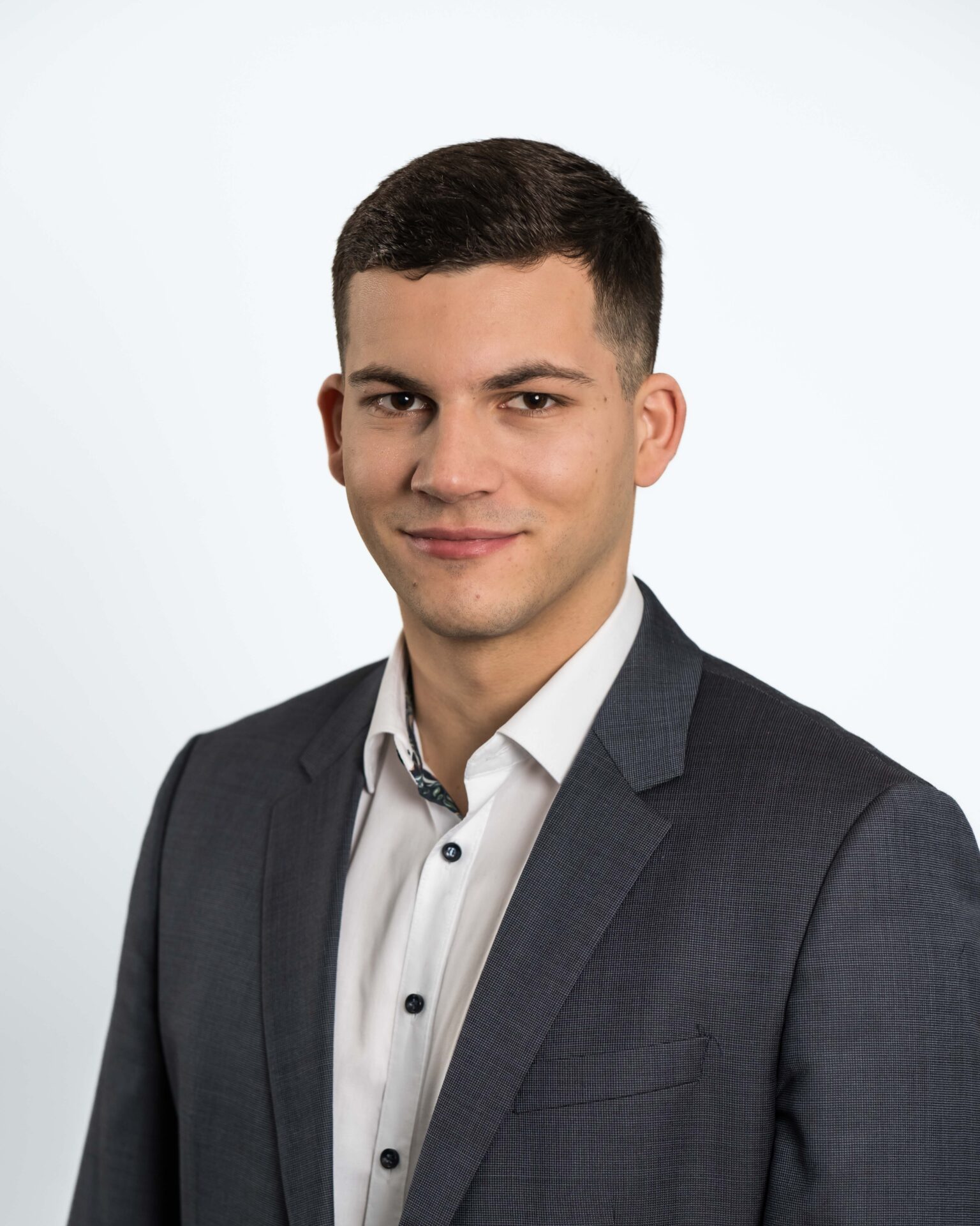 Portraitbild von Andreas Gehring