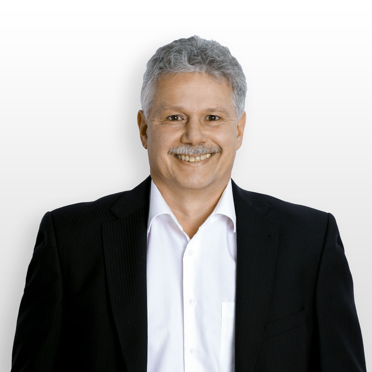 Portraitbild von Stefan Müller